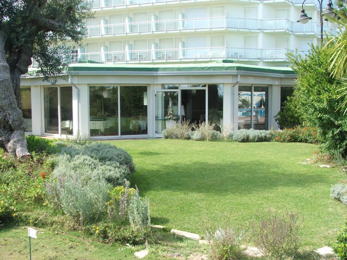 Hotel Bellevue Beach - Sul Mare Milano Marittima Eksteriør billede