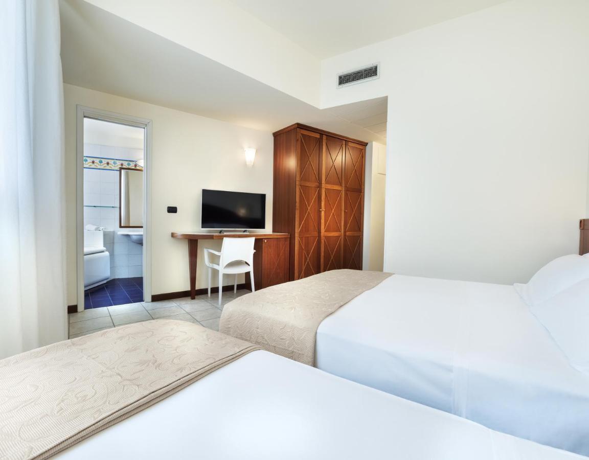 Hotel Bellevue Beach - Sul Mare Milano Marittima Eksteriør billede