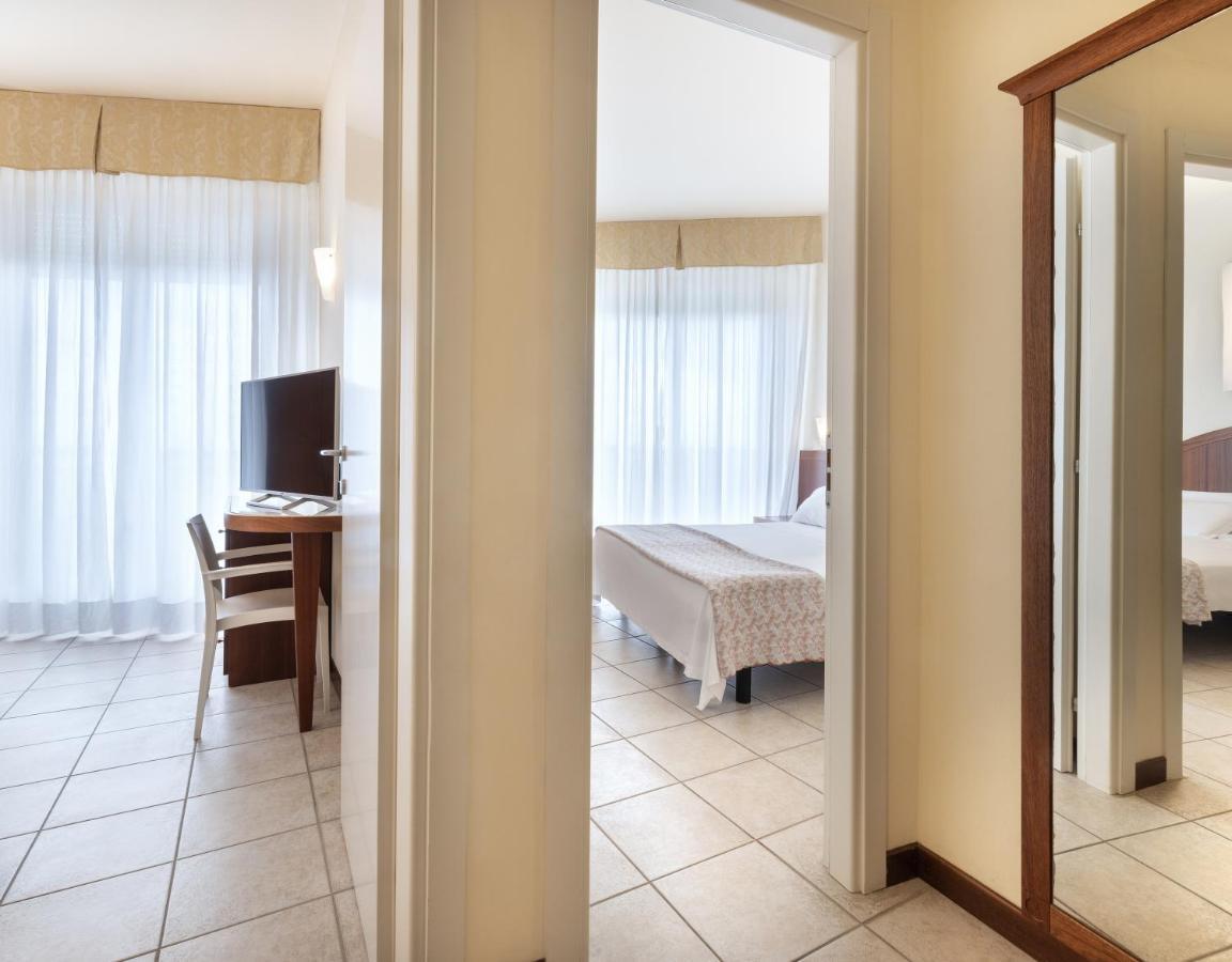 Hotel Bellevue Beach - Sul Mare Milano Marittima Eksteriør billede