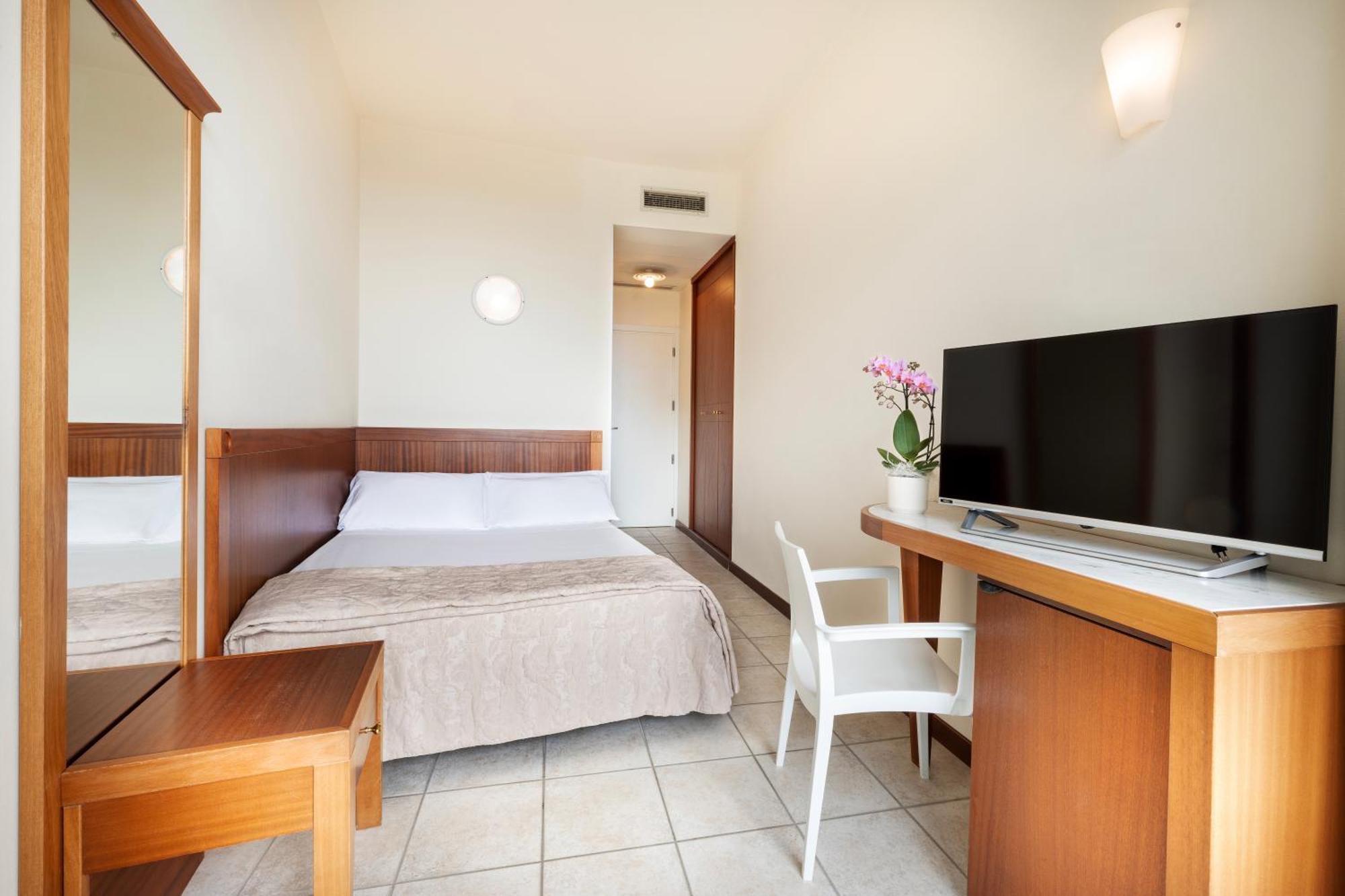 Hotel Bellevue Beach - Sul Mare Milano Marittima Eksteriør billede