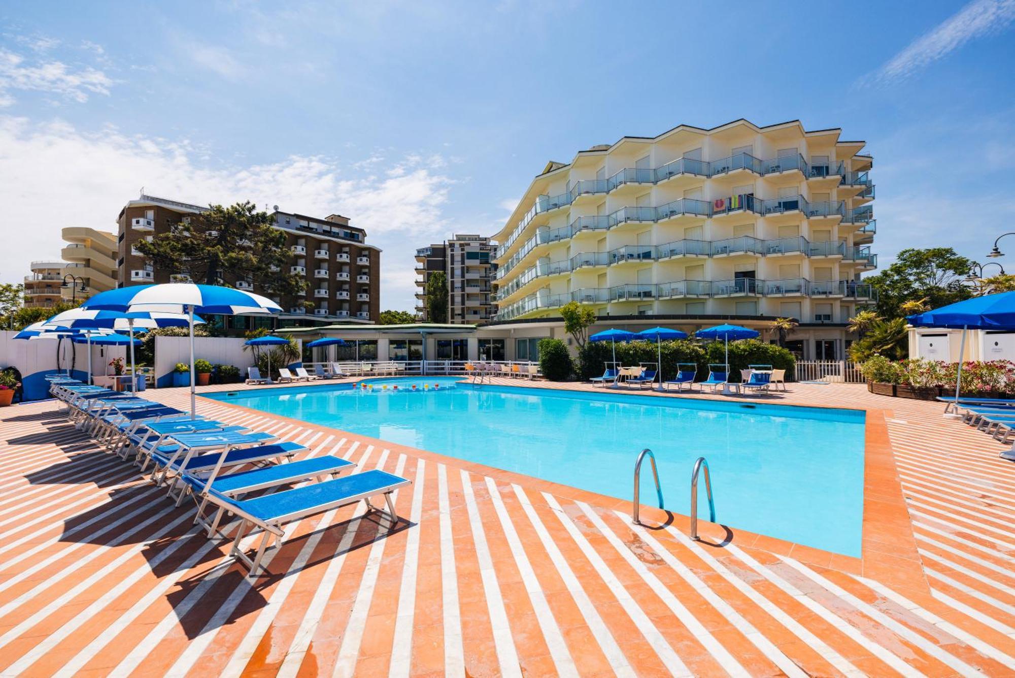 Hotel Bellevue Beach - Sul Mare Milano Marittima Eksteriør billede