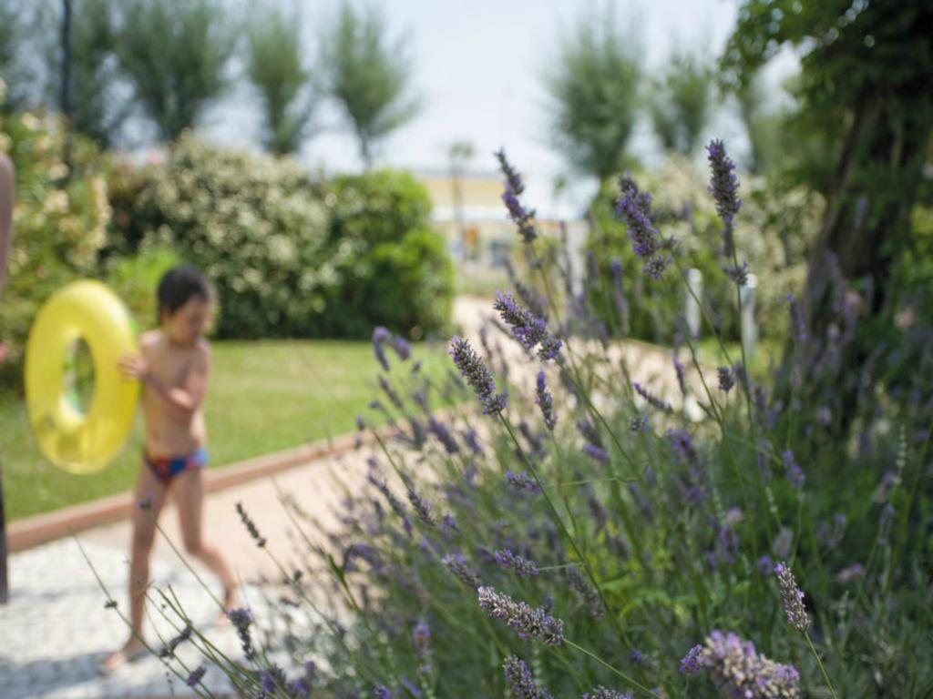 Hotel Bellevue Beach - Sul Mare Milano Marittima Eksteriør billede